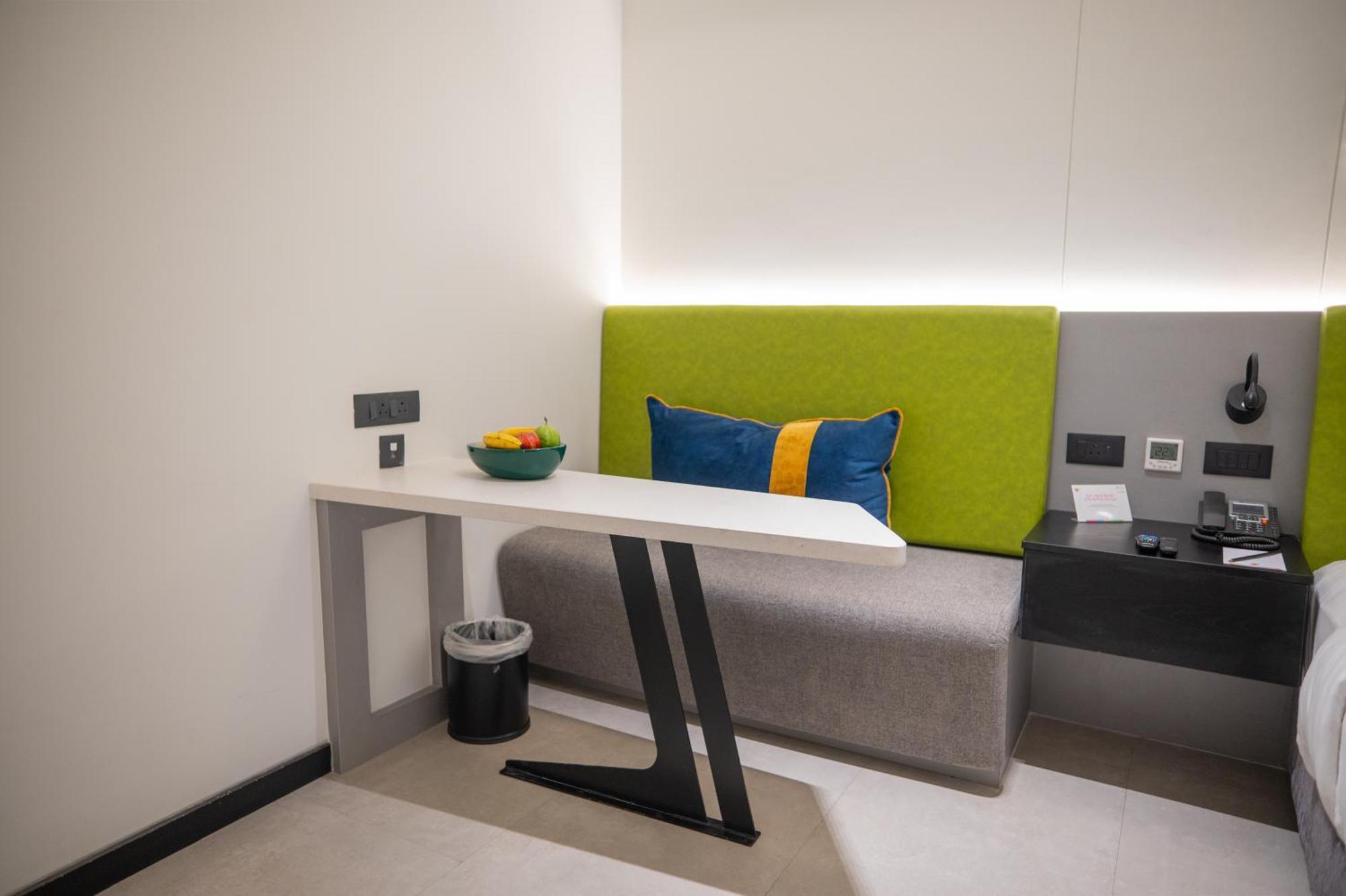 Zibe Luxe Kakinada By Grt Hotels Eksteriør billede