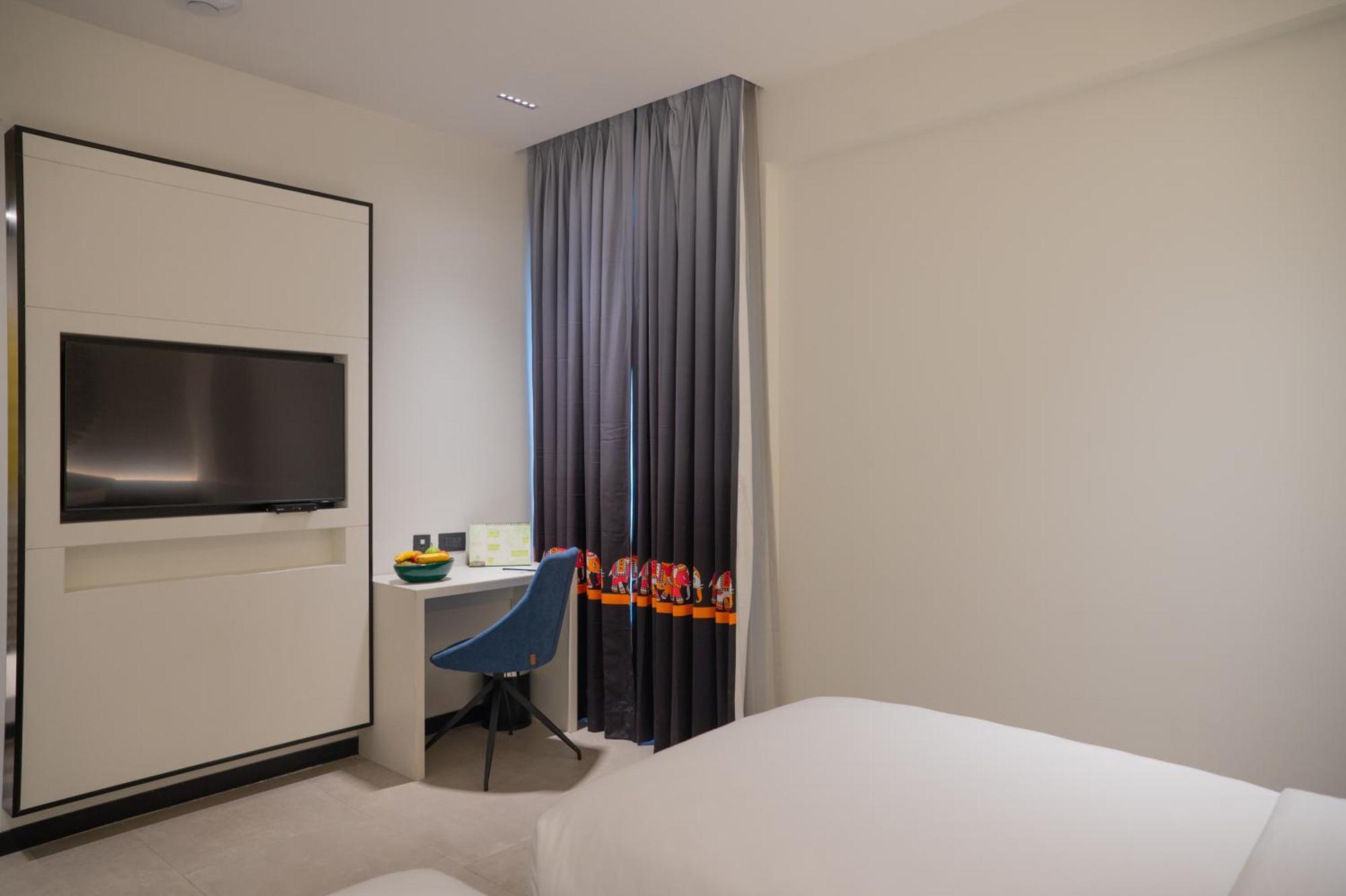Zibe Luxe Kakinada By Grt Hotels Eksteriør billede