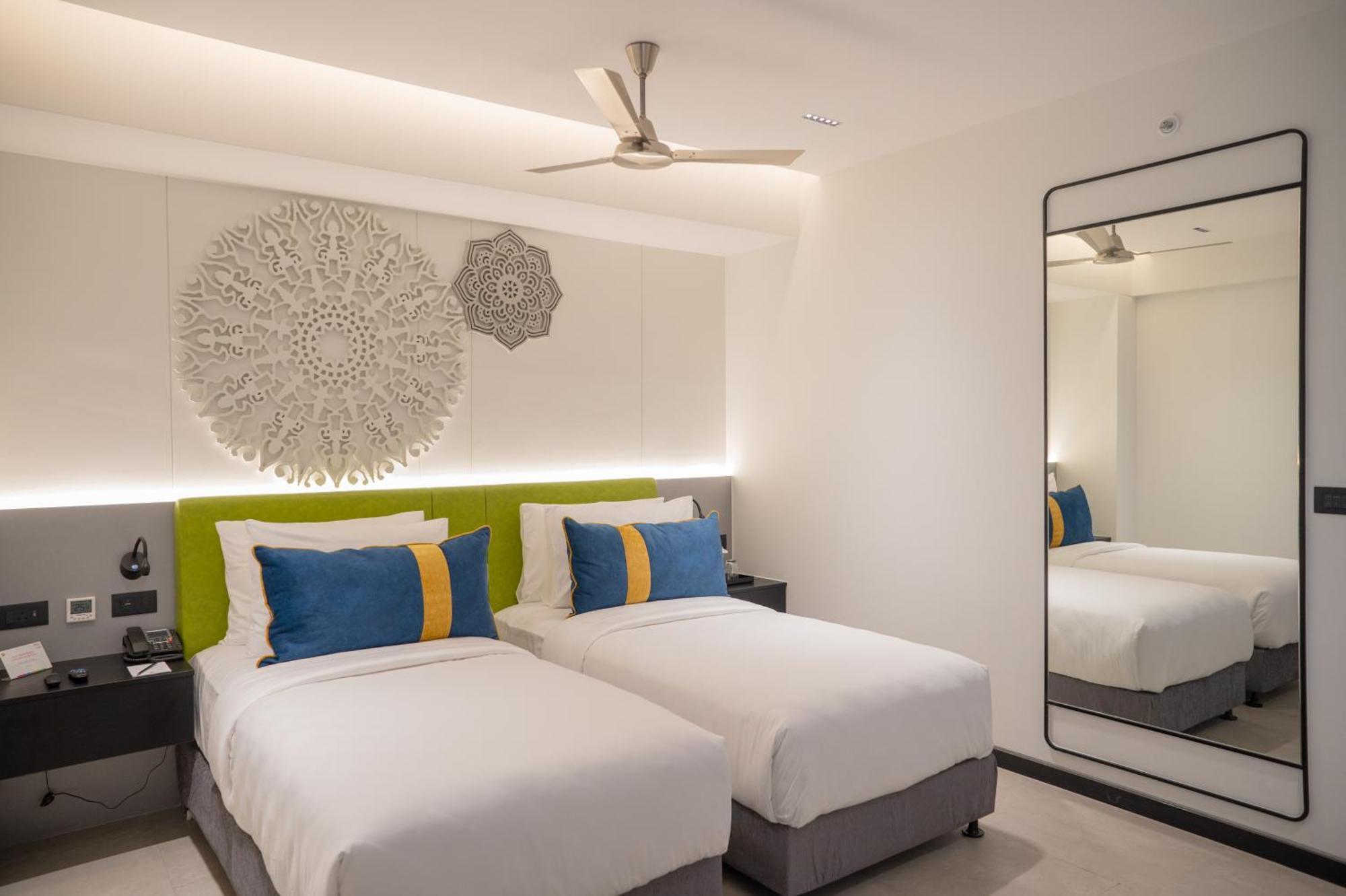 Zibe Luxe Kakinada By Grt Hotels Eksteriør billede